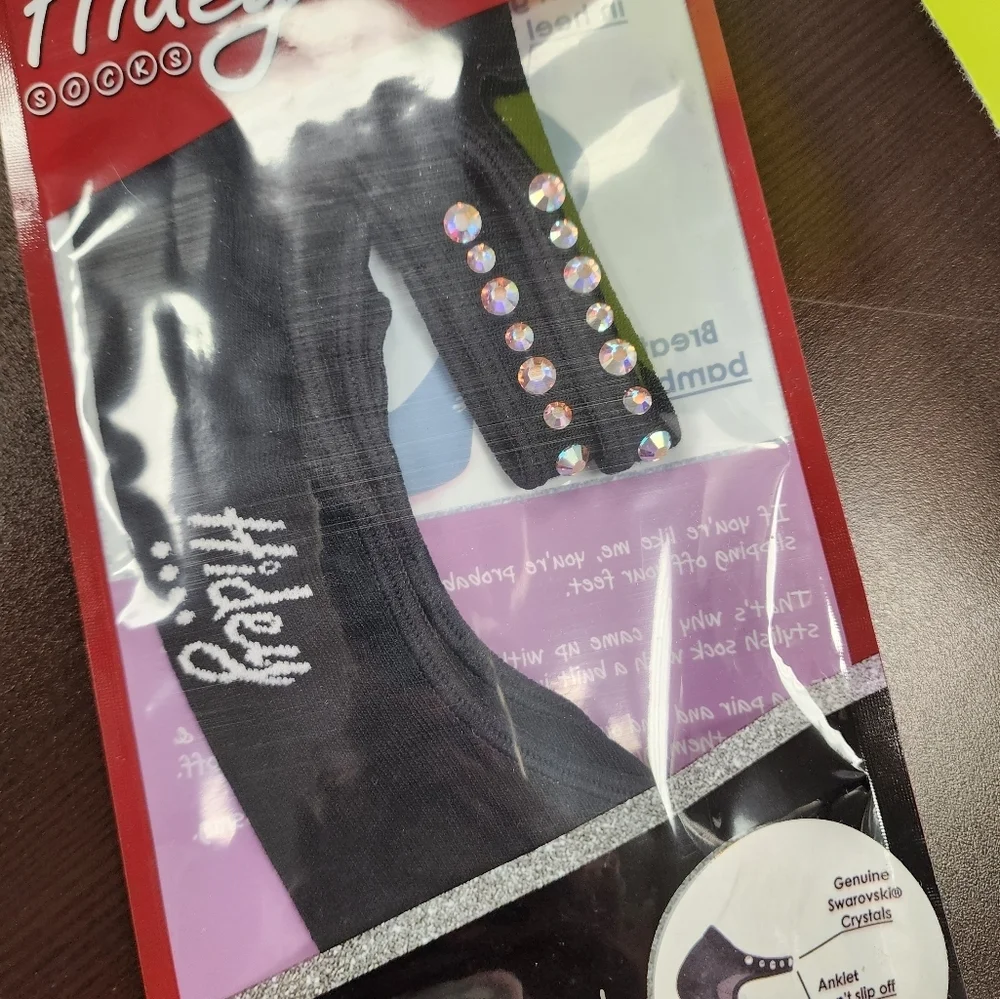 HIDEY SOCKS‎ Swarovski Crystal Embellished No Slip Socks NWT